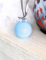 Gros plan sur l attache du ruban du poids ballon hélium pour décoration