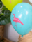 Gros plan sur l imprimé flamant rose des ballons en latex flamingo paradise