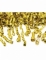 Gros plan sur les serpentins du canon à confettis serpentins dorés pour fête