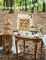 Mise en scène champêtre de la décoration en bois sweet bar pour mariage