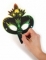 Démonstration de l effet à gratter du masque plat à gratter en carton oiseaux