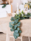 Mise en situation de la guirlande de feuilles d eucalyptus décoration végétale