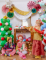 Mise en situation festive des rosaces de Noël pour fête rouges vertes et dorées