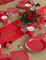 Vue d ensemble de la décoration de table des assiettes en carton flocon d or pour Noël