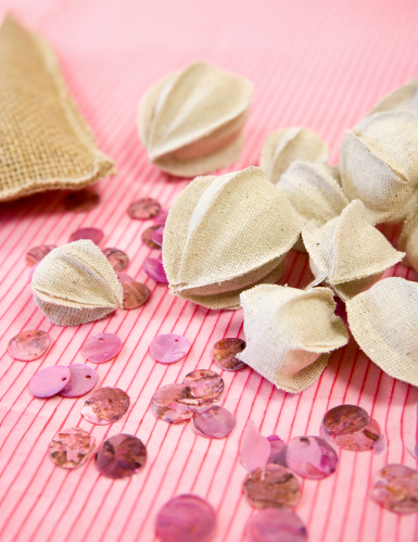12 décorations physalis en lin naturel 3 à 5 cm