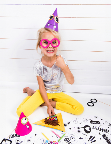 6 chapeaux de fête petits monstres colorés à créer