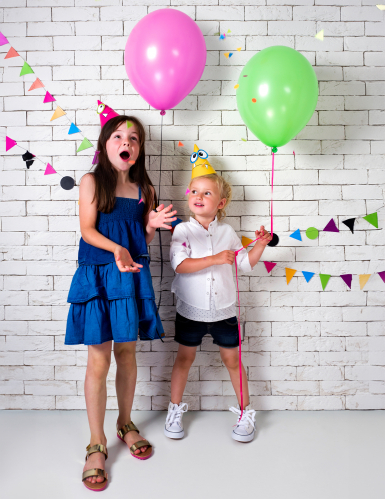 6 chapeaux de fête petits monstres colorés à créer