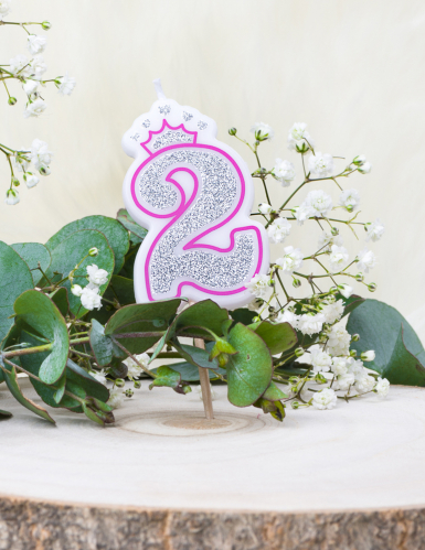 Bougie d'anniversaire chiffre 2 princesse 5,8 cm à paillettes