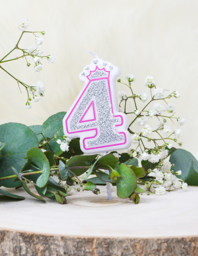 Bougie d'anniversaire chiffre 4 princesse 5,8 cm à paillettes