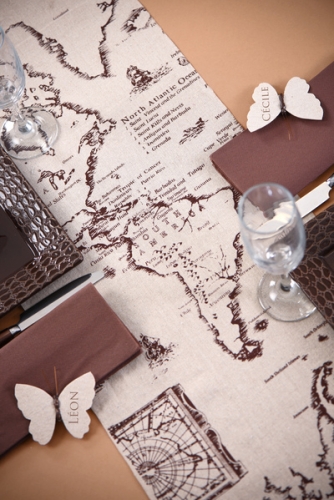 Chemin de table en coton carte de voyage 28 cm x 3 m thème monde