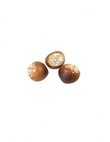 6 marrons artificiels avec neige 2,2 cm pour table