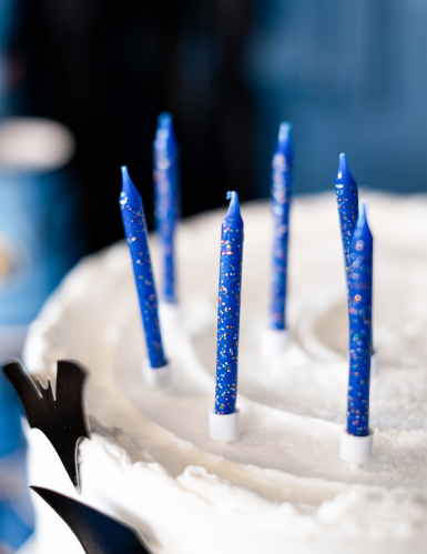 12 bougies d'anniversaire bleues pailletées 7,5 cm pour gâteau