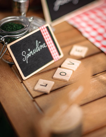 Ardoise classique en bois 14 x 20 cm pour mariage