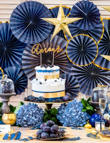 3 rosaces en carton bleu nuit et or 23, 32 et 40 cm à suspendre