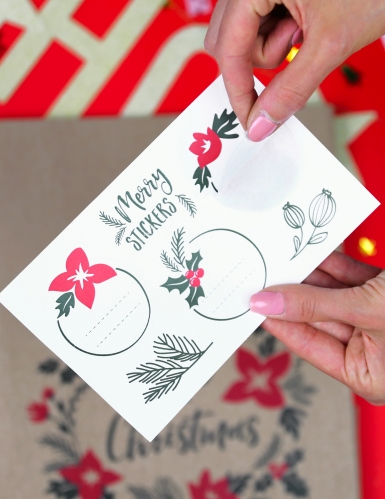 3 sacs cadeaux en kraft avec stickers merry little christmas 27 x 25 x 11 cm pour Noël