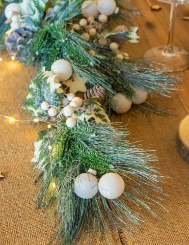 Guirlande feuillage vert et pommes de pin 1 m déco noël