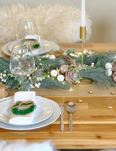 Guirlande feuillage vert et pommes de pin 1 m déco noël