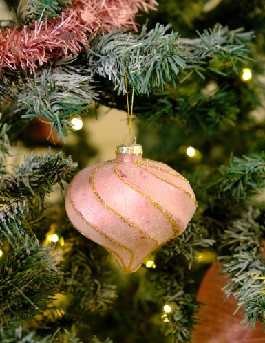 Boule de noël forme goutte et spirales rose et or 10 cm pailletée