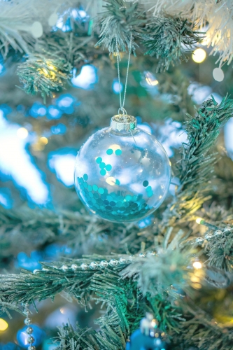 2 boules en verre avec paillettes bleues 8 cm pour sapin de noël