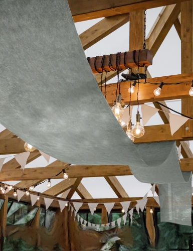 Tenture de mariage grise 80 cm x 25 m en tissu intissé