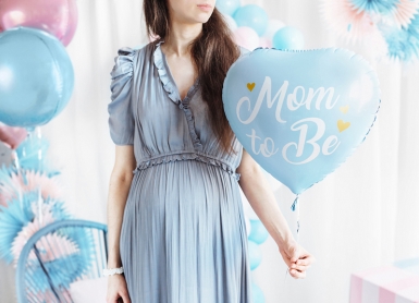 Ballon en aluminium glossy bleu mum to be 35 cm en coeur