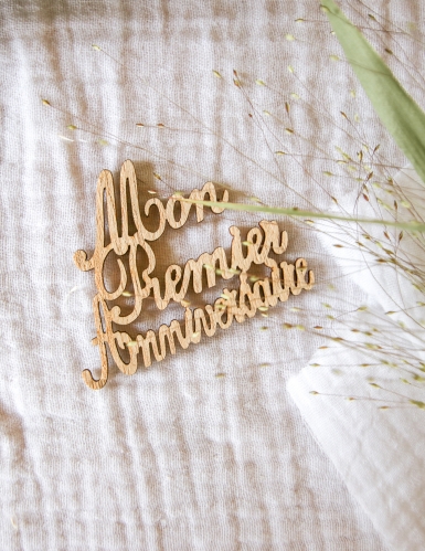 4 confettis en bois mon premier anniversaire 6,5 x 5 cm décoration table