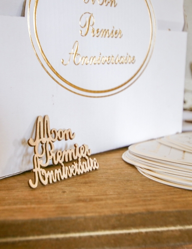 4 confettis en bois mon premier anniversaire 6,5 x 5 cm décoration table