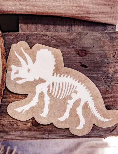 16 serviettes dinosaures blanches et kraft 33 x 20 cm squelette tricératops