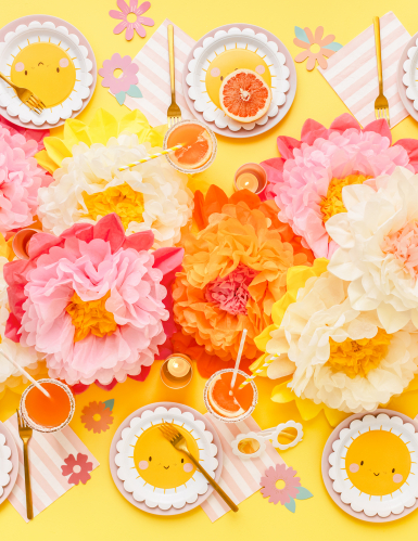 3 grandes fleurs géantes en papier rose, jaune et orange 35 cm à suspendre