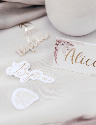 100 confettis de table baptême pampas et fleurs de coton dorés