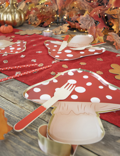8 assiettes en carton champignon rouge et blanc 23 cm à pois