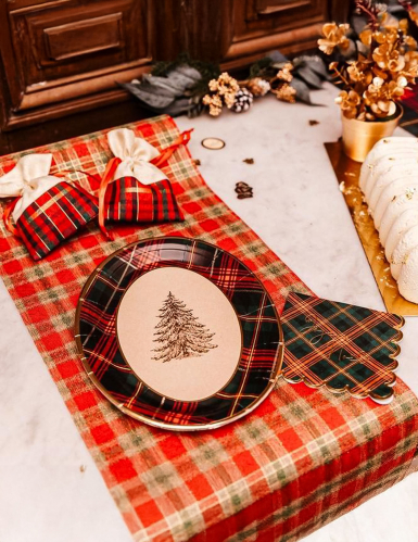 4 plateaux en carton tartan de Noël ovales 31,5 x 26 cm