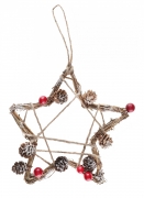 Suspension étoile naturelle en bois 20 x 32 cm avec baies et pommes de pin